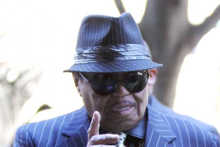 Joe Jackson erleidet Schlaganfall