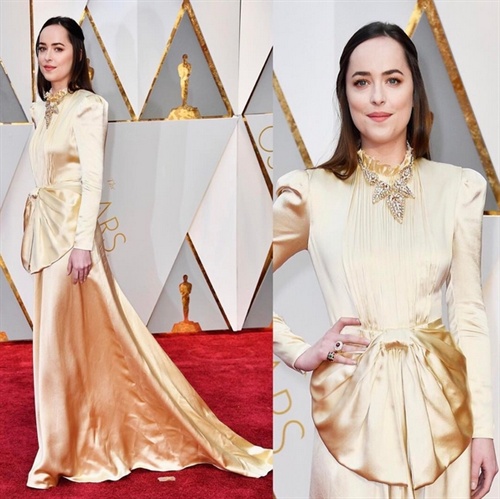 Dakota Johnson in Gucci.