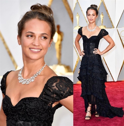 Alicia Vikander in Louis Vuitton