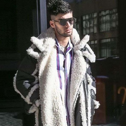 Zayn: Lammfellgrauen oder super-stylish?